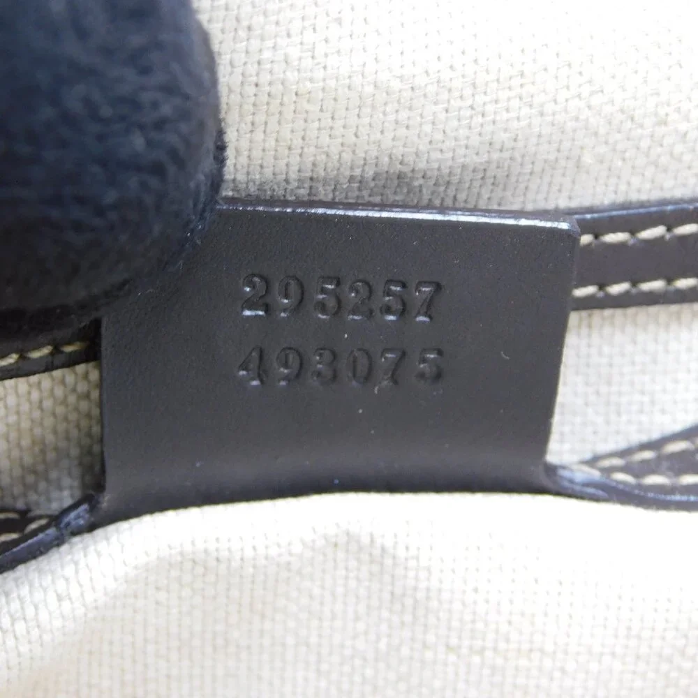 Gucci GG Supreme Coated Canvas Flat Messenger Bag | Beige Ebony | Fair Condition - Picture 8 of 16